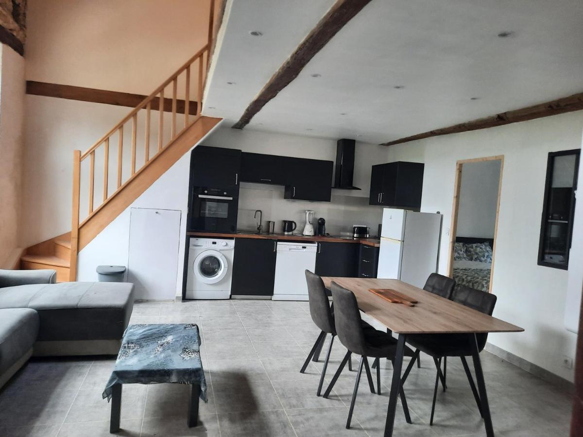 Chez Line Et Pierre: Appartement Spacieux, Lumineux Et Equipe La Bastide-de-Sérou Kültér fotó