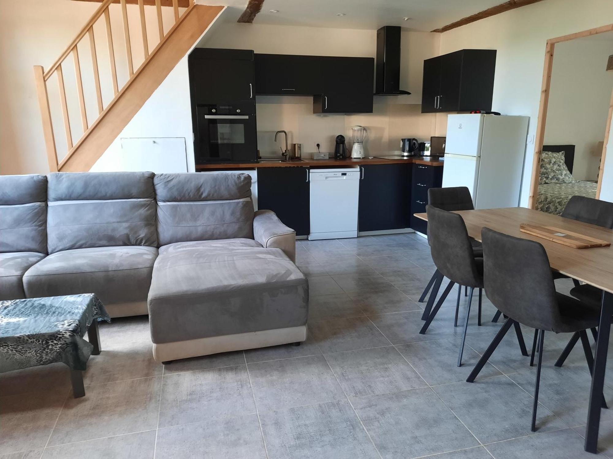 Chez Line Et Pierre: Appartement Spacieux, Lumineux Et Equipe La Bastide-de-Sérou Kültér fotó